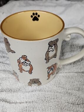 NWT 2024 Spectrum Designz English Bulldog Cream 21 Oz Mug